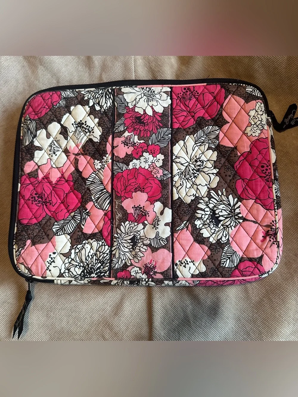 💖 Vera Bradley Floral Quilted Laptop Sleeve Case Pink Brown White